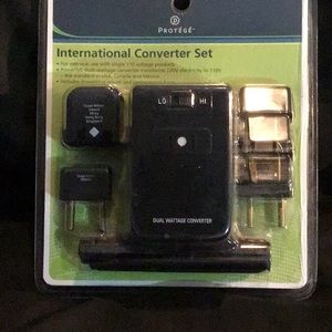 International travel wattage converter set